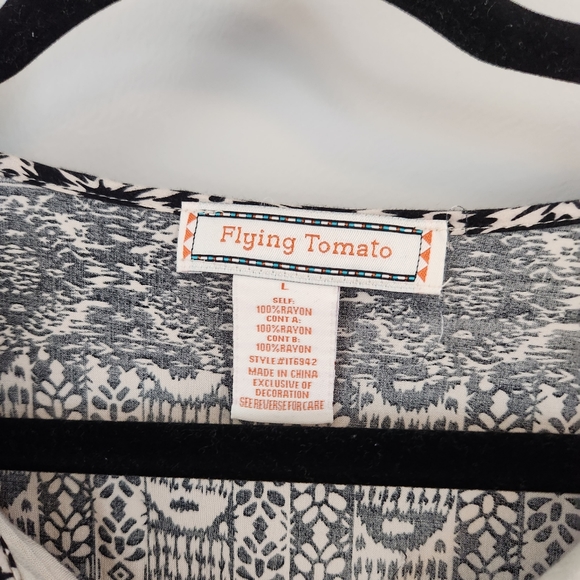 Flying Tomato Large floral embroidered boho tassle dolman sleeve top - Picture 3 of 5